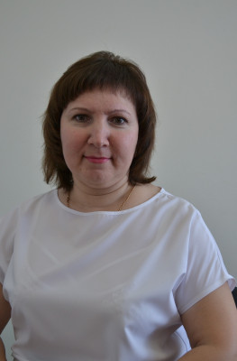 Педагогический работник Титова Елена Викторовна